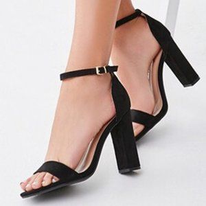 NWOT Faux Suede Block Heels - Black